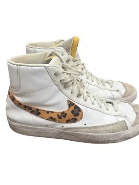 Nike Women's Blazer Mid '77 ‘Leopard’ White Size US 9.5 Pre-Owned Used No Box